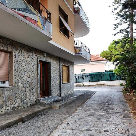 Villa Daniela - Mare E Relax San Remo Zewnętrze zdjęcie